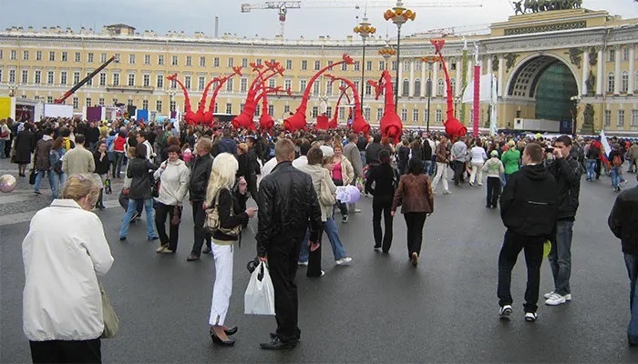 دن گورودا از جمله بهترین نمونه ها و مشهورترین فستیوال های روسیه محسوب می شود.